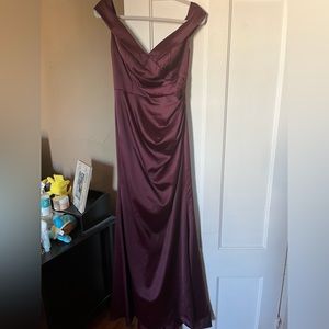David’s Bridal bridesmaid dress, color is wine, size 6